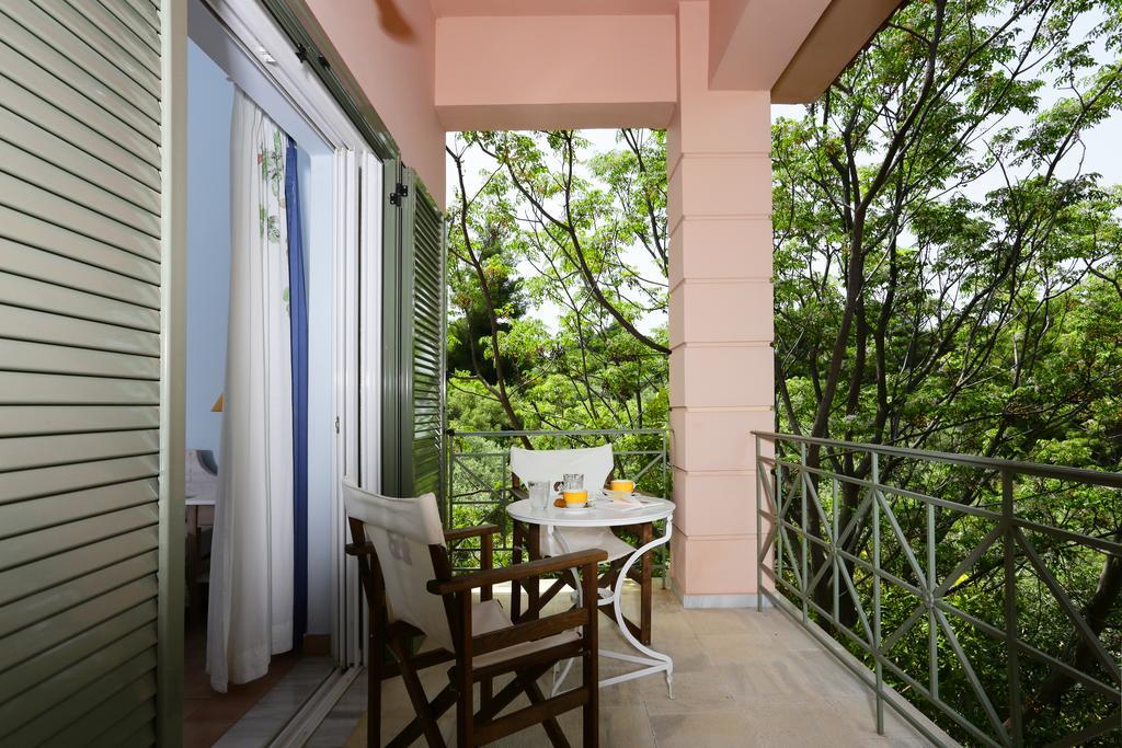 Eleonas Hotel Rovies Quarto foto