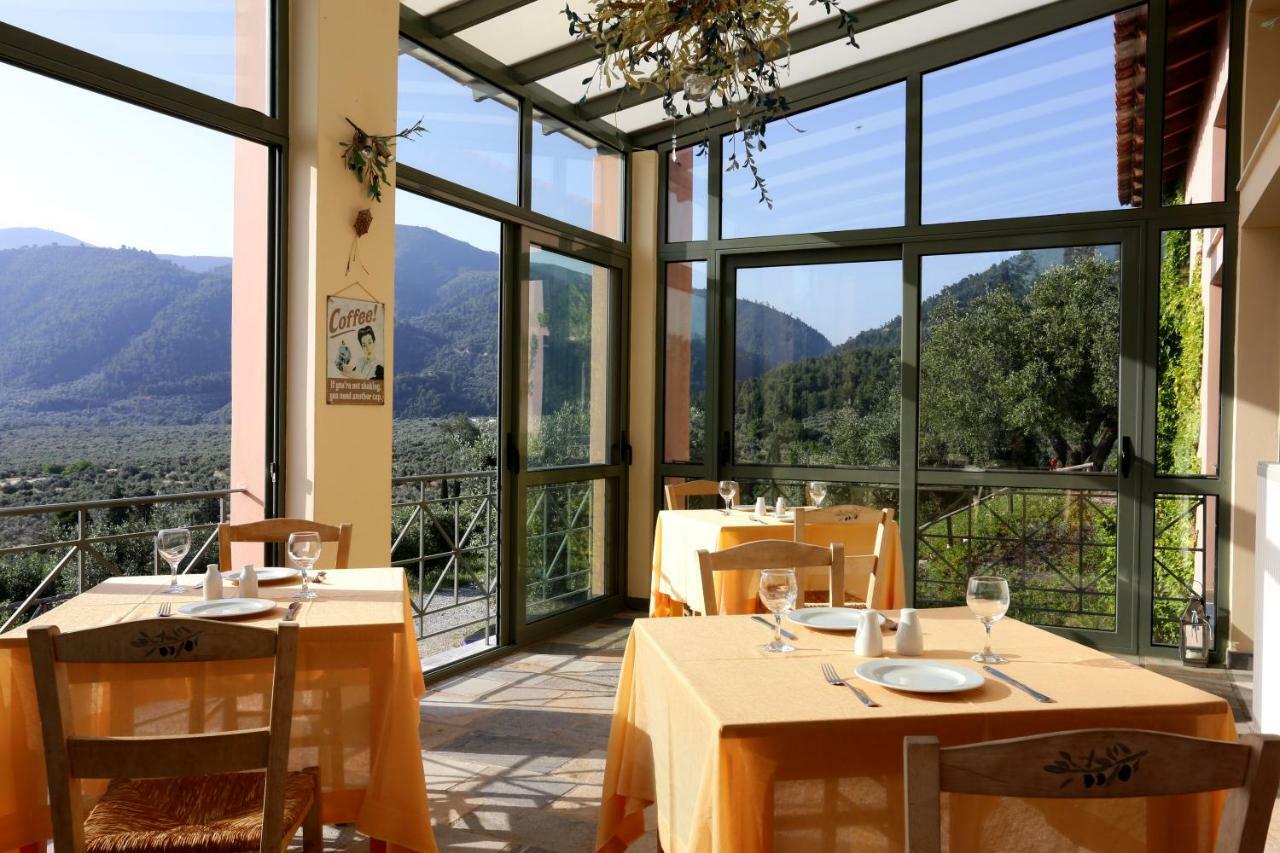 Eleonas Hotel Rovies Exterior foto